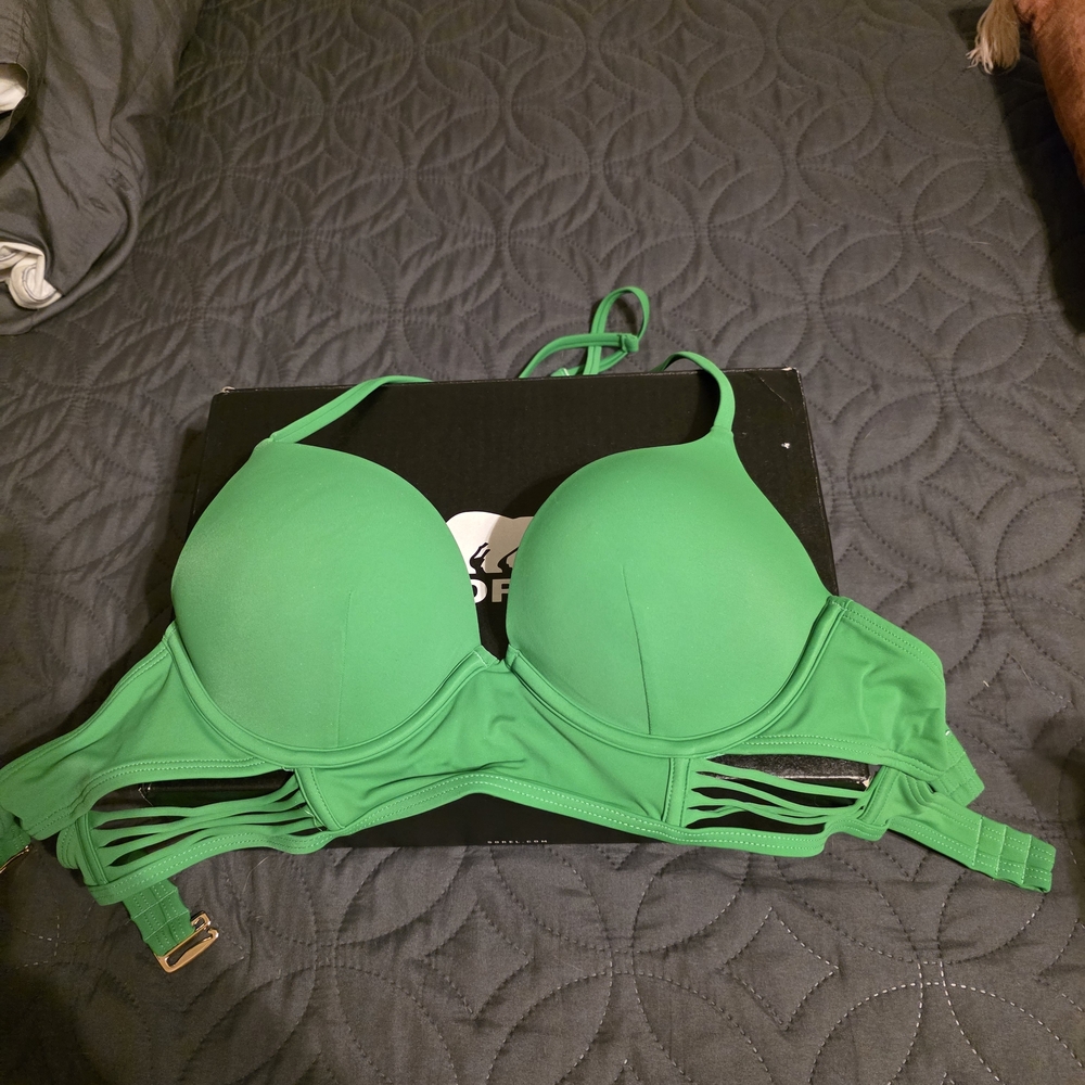 Victoria's Secret Bombshell Bikini Top 34B Green